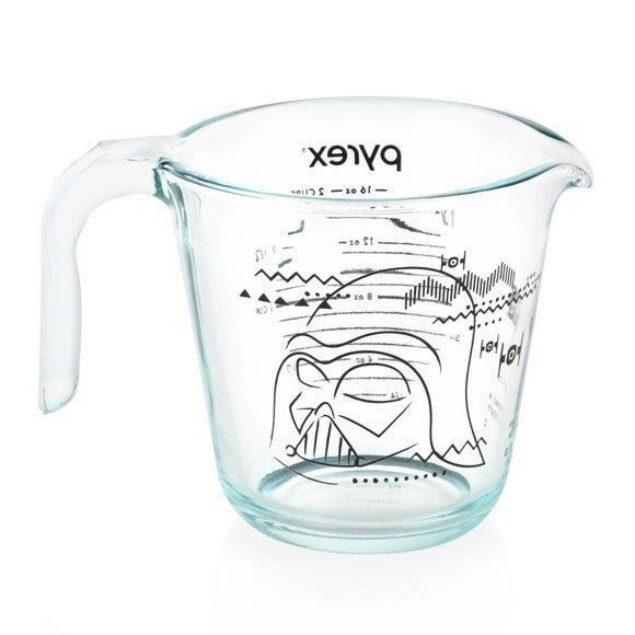 PYREX® 2-cup Measuring Cup Star Wars™ Darth Vader™ - Picture 1 of 3